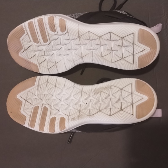 Nike Flex TR9 Women's Shoes 6 EUC - Picture 6 of 10